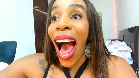 Snapshot of taylorslims chatting on 11/28/25, 07:38 taylorslims online show from 11/28/25, 07:38