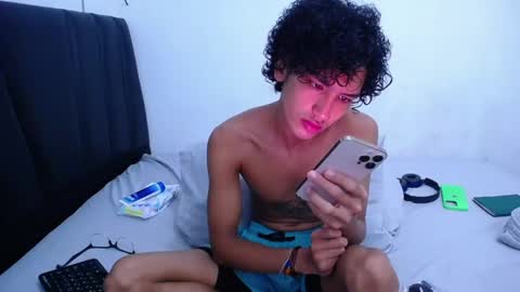 Tayron online show from 02/08/25, 05:08