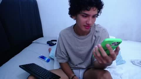 Tayron online show from 03/06/25, 06:48