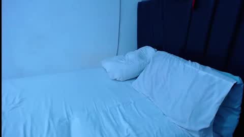 Tayron online show from 10/04/25, 06:28