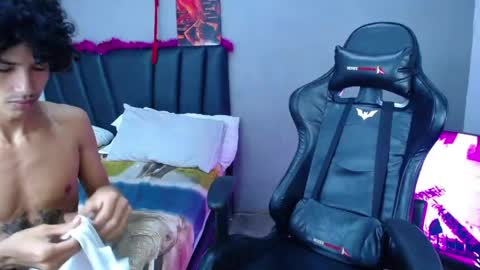 Tayron online show from 05/28/26, 01:30