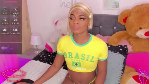 Snapshot of tayssa_maravilh chatting on 10/13/25, 11:27 TAYSSA ONLINE FROM 0630 PM - 1130 PM COLOMBIAN HOUR online show from 10/13/25, 11:27