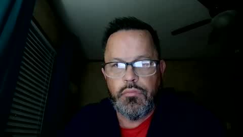 Snapshot of tdhawk87 chatting on 12/01/25, 10:20 tdhawk87 online show from 12/01/25, 10:20