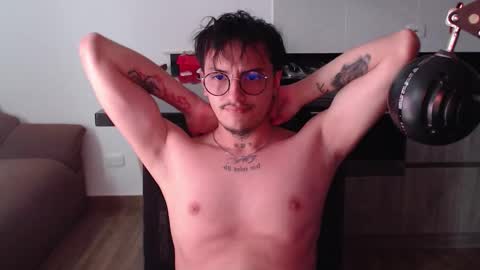 Teo independent model online show from 01/06/26, 06:11