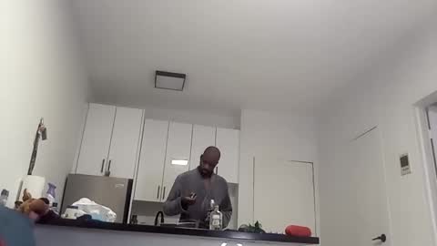 Snapshot of te3jani chatting on 01/01/25, 08:56 te3jani online show from 01/01/25, 08:56