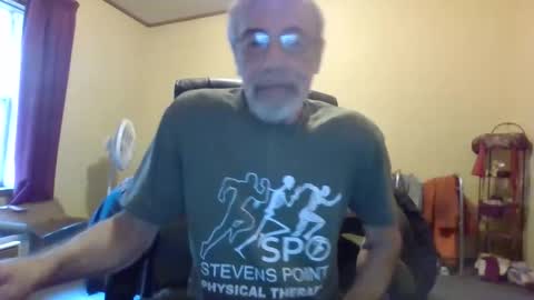 Snapshot of teak4u chatting on 04/05/26, 12:57 Teak online show from 04/05/26, 12:57
