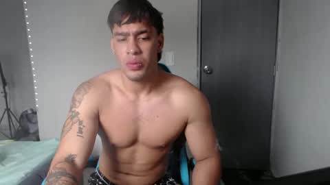 team23hot0 online show from 10/02/25, 05:20