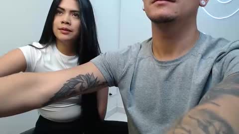 Snapshot of team_dinamite69 chatting on 01/03/25, 12:11 DYNAMITE DUO69 online show from 01/03/25, 12:11