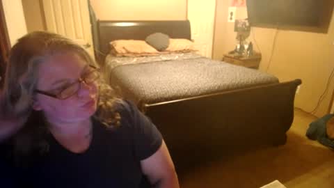 Snapshot of teamdixon chatting on 06/16/26, 04:15 Team Dixon online show from 06/16/26, 04:15