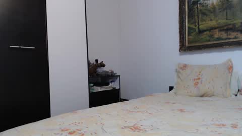 ALICIA--- online show from 02/04/25, 07:51