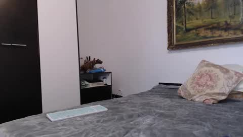 ALICIA--- online show from 02/19/25, 11:06