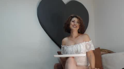 ALICIA--- online show from 07/07/26, 05:43