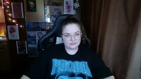 Snapshot of teasing_dora chatting on 02/14/26, 12:51 Teasing Dora online show from 02/14/26, 12:51