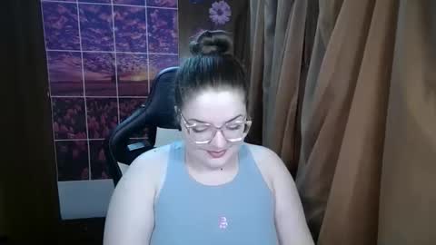 Snapshot of teasing_dora chatting on 05/05/26, 01:57 Teasing Dora online show from 05/05/26, 01:57