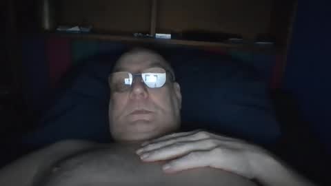 Mark online show from 10/15/25, 07:08