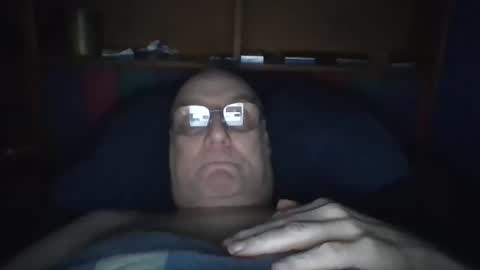 Mark online show from 10/17/25, 07:38