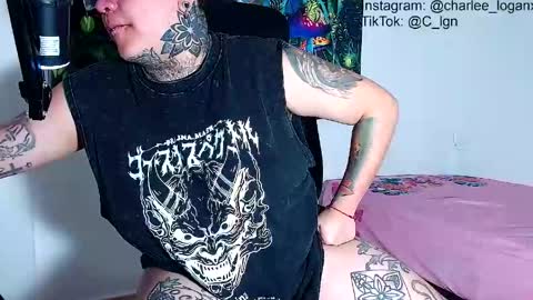 Charlee He online show from 05/13/26, 01:03