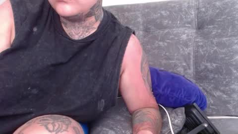Charlee He online show from 06/01/26, 04:41