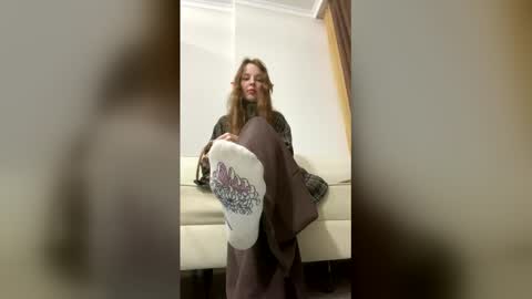 Mary     X TechnoElfff  INST    fansly kissmary online show from 03/11/26, 07:31