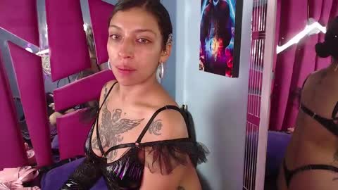 Tayloor online show from 12/21/24, 03:25