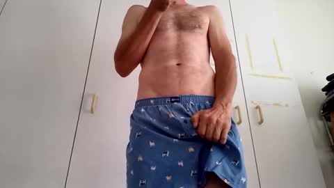 Teezy online show from 04/08/26, 08:47