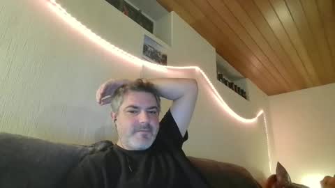 Peter online show from 01/31/25, 02:15