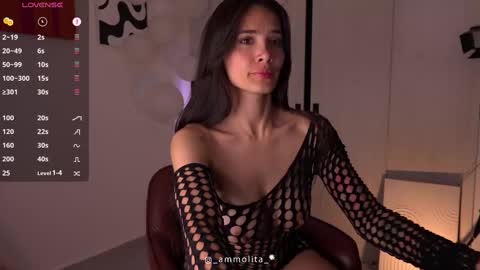 Tefa online show from 11/17/25, 11:32