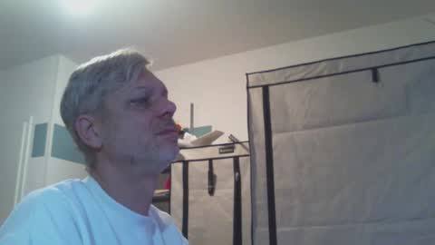 bras should be banned online show from 10/23/25, 06:34