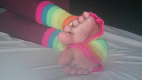 Viv West online show from 01/15/25, 06:33