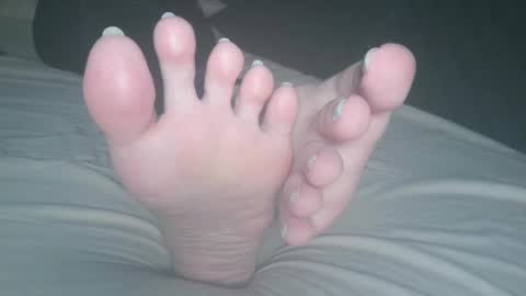 Viv West online show from 03/06/25, 03:46