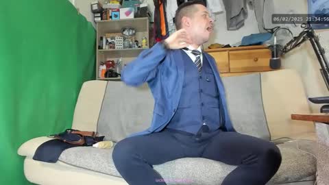 Virg Lszl online show from 02/06/25, 08:34