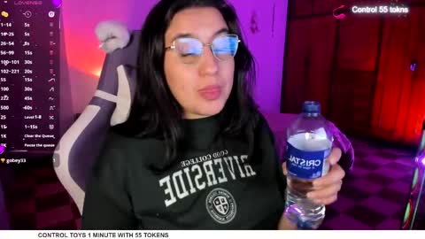 Snapshot of tellme_maddie chatting on 05/30/26, 12:08 Maddie online show from 05/30/26, 12:08