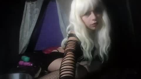 temptedbrat online show from 05/16/26, 06:32