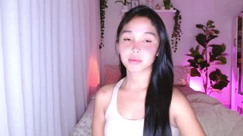 temptessa20 online show from 10/27/25, 12:31