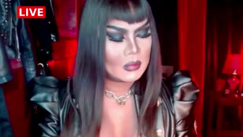 Snapshot of temptress_cocoxxx chatting on 02/11/26, 06:07 Mistress Coco online show from 02/11/26, 06:07