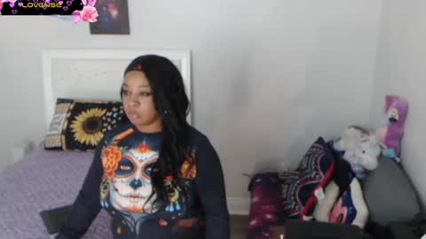 Snapshot of temptressbeauty24 chatting on 12/30/24, 04:08 Gaia online show from 12/30/24, 04:08