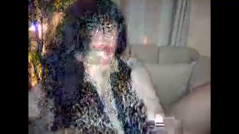 talia i m  french girl online show from 05/13/26, 09:00