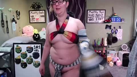 Pixie and Tentacle Overlord online show from 03/12/25, 06:22