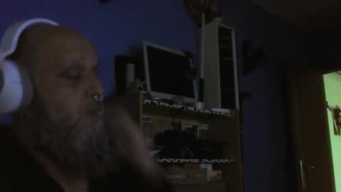 Snapshot of tenalpi chatting on 12/20/25, 01:51 tenalpi online show from 12/20/25, 01:51