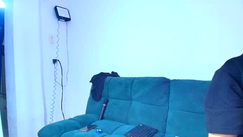 Snapshot of tender_dust chatting on 02/22/25, 04:07 tender_dust online show from 02/22/25, 04:07