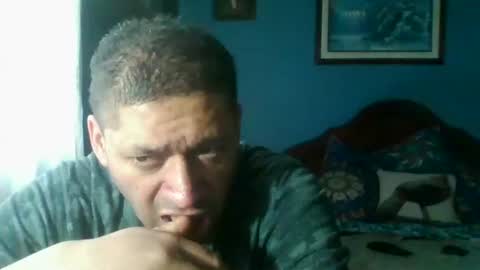 Snapshot of tender_eldelatienda chatting on 06/17/26, 10:43 Fabio Canavaro online show from 06/17/26, 10:43