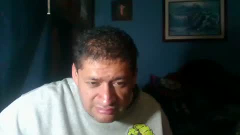 Snapshot of tender_eldelatienda chatting on 07/17/26, 03:46 Fabio Canavaro online show from 07/17/26, 03:46