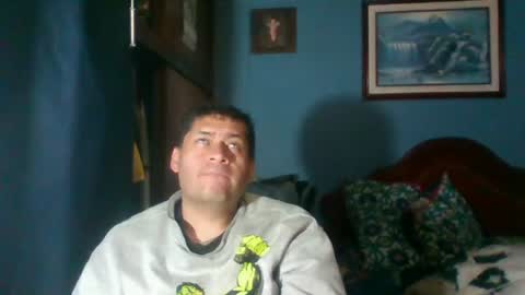 Snapshot of tender_eldelatienda chatting on 07/30/26, 04:44 Fabio Canavaro online show from 07/30/26, 04:44