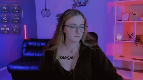 ur Louise online show from 04/21/26, 07:17