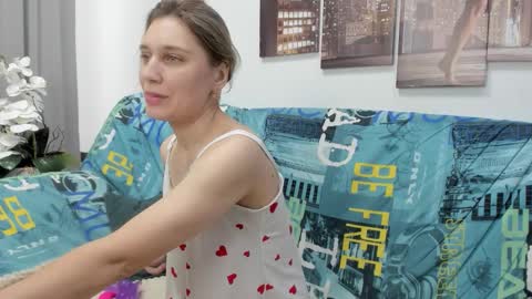 tenderly_sophie online show from 11/28/25, 01:30