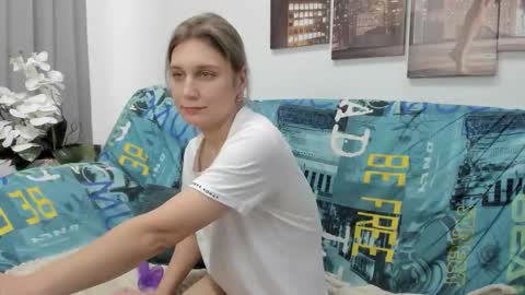 tenderly_sophie online show from 11/29/25, 01:19