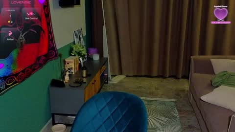 inst r0seamber0 online show from 04/05/26, 04:59