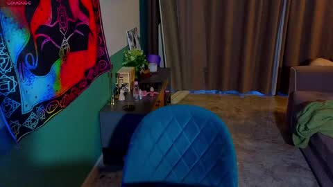 inst r0seamber0 online show from 04/19/26, 03:44