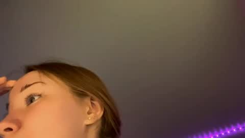 Hello My name is Ida I will be very glad to see you 3 online show from 04/12/26, 06:13