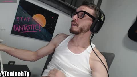 Ty online show from 12/22/25, 04:20